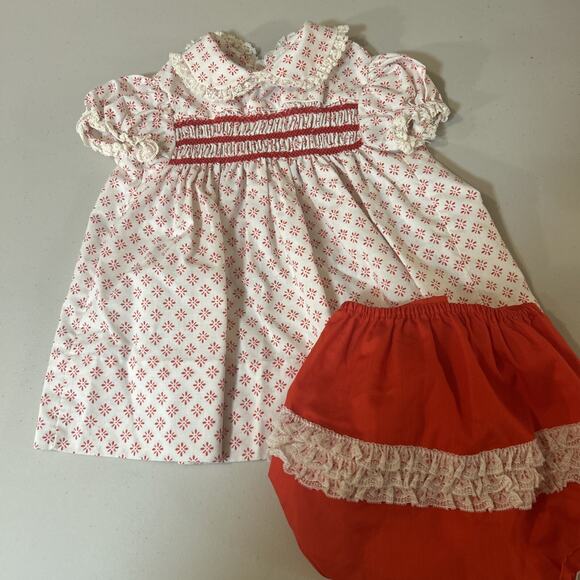 Vintage Polly Flinders Smocked Child’s Dress And Bloomers Size 24 Months - Picture 1 of 8